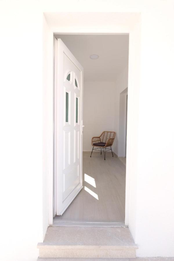 Apartment Smile Солин Экстерьер фото